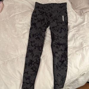 Gym Shark leggings